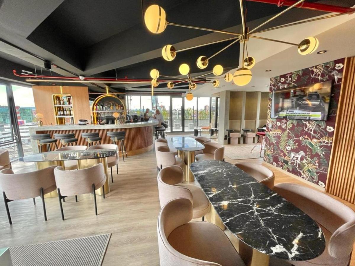 Icon 100 Luxury Apartasuites Bogotá Eksteriør bilde