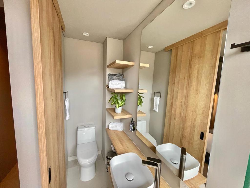 Icon 100 Luxury Apartasuites Bogotá Eksteriør bilde