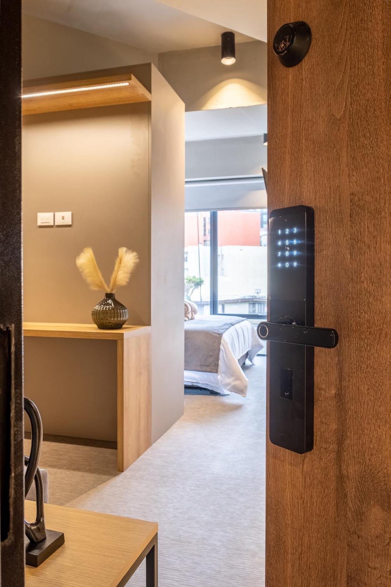 Icon 100 Luxury Apartasuites Bogotá Eksteriør bilde