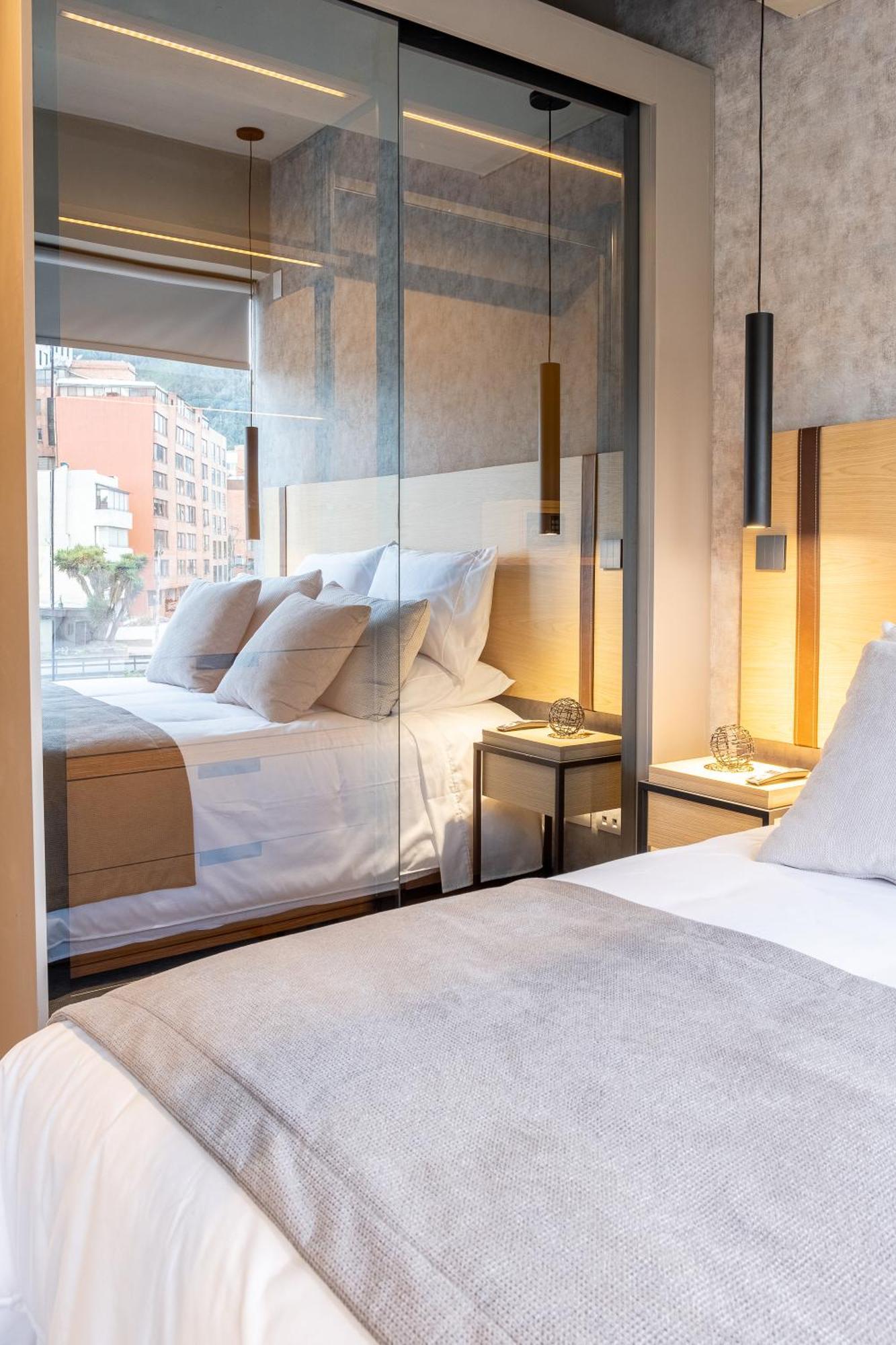Icon 100 Luxury Apartasuites Bogotá Eksteriør bilde